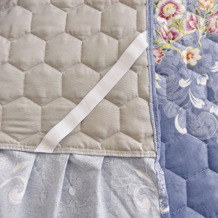 91家纺网 家纺一手货源 找家纺 情煊家纺 2024新款全棉亲肤夹棉印花床裙 5锦绣花期-蓝