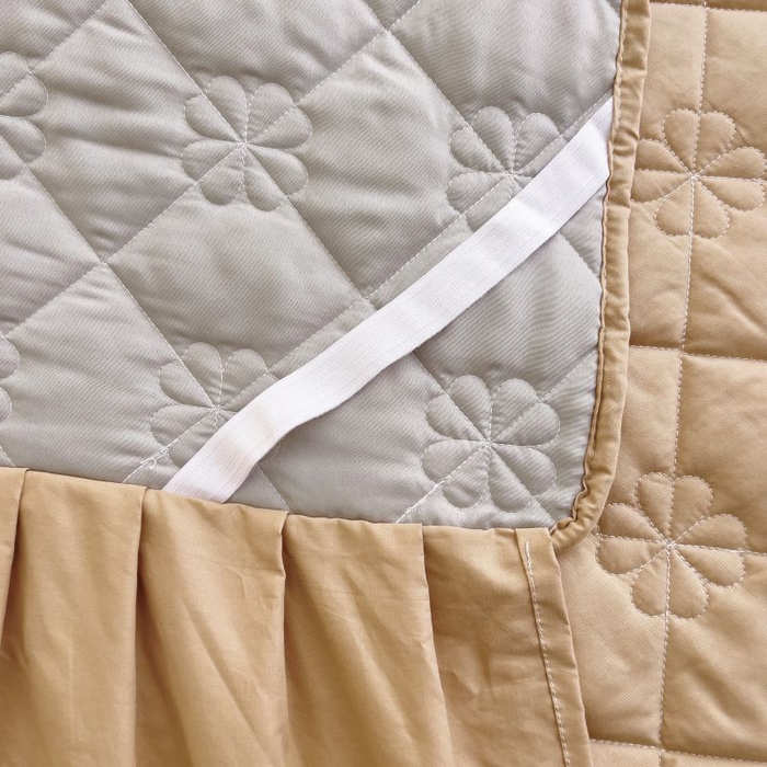 91家纺网 家纺一手货源 找家纺 情煊家纺 2024新款全棉亲肤夹棉纯色床裙 浅驼