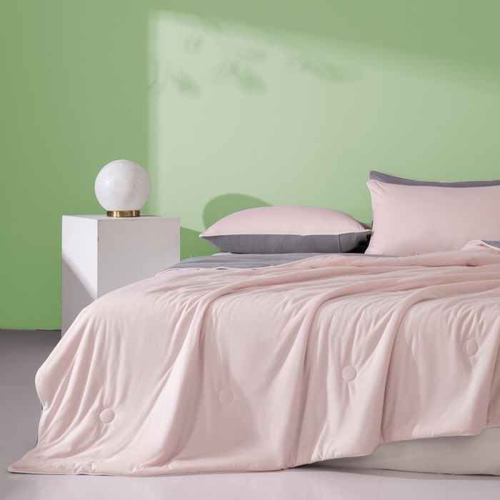 91家纺网 家纺一手货源 找家纺 吾诺家居 2024新款针织棉双拼色大豆夏被 浅粉-岩灰