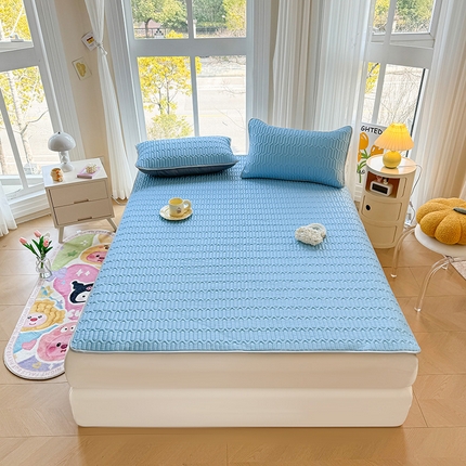 91家纺网 家纺一手货源 找家纺 （总）柔品 2025新款0.45乳胶凉席夏被四件套（床单款）