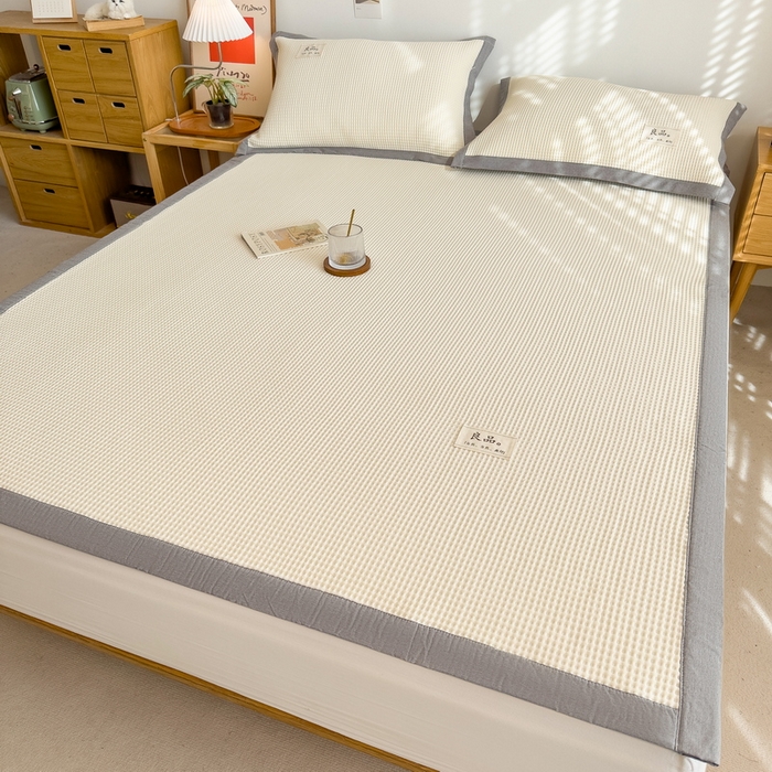 91家纺网 家纺一手货源 找家纺 丝羽坊 2025新款PE凉感450克A类华夫格冰豆豆软凉席-平铺款 华夫格-奶白