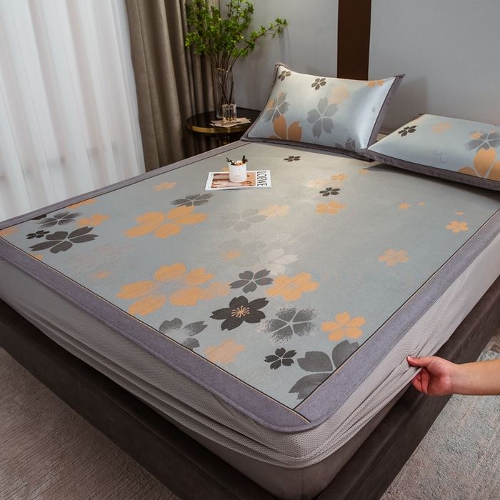 91家纺网 家纺一手货源 找家纺 全季家居 2024新款900D高精密三色纬提花冰丝凉席 静享花开（床笠款）