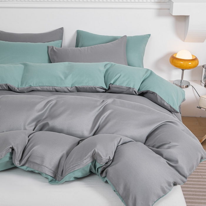 91家纺网 家纺一手货源 找家纺 莎臣豹 2025新款水洗棉磨毛纯色双拼简约风撞色四件套 浅灰爱上豆绿