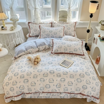 91家纺网 家纺一手货源 找家纺 眠屿家纺 2024新款全棉40支13372花边四件套 花圃小兔