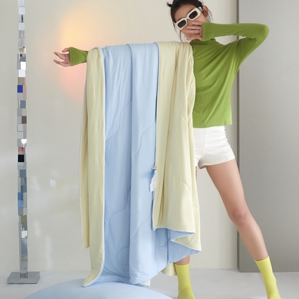 91家纺网 家纺一手货源 找家纺 （总）头等舱 2025新款3.0版凉感A类锦氨（160克）20大豆抗菌夏被（配礼盒）