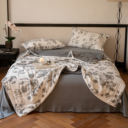91家纺网 家纺一手货源 找家纺 华超针织 2024新款A类全棉针织印花夏被四件套 夏被山茶花