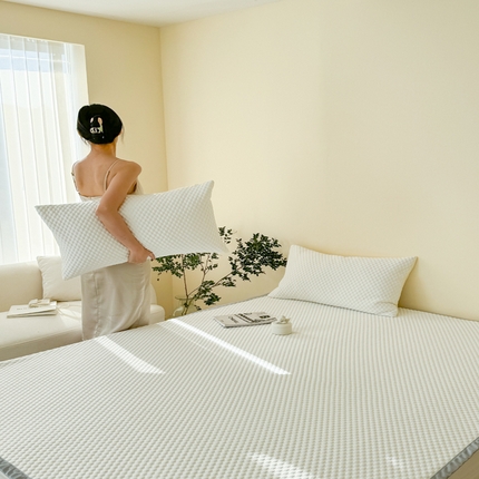 91家纺网 家纺一手货源 找家纺 （总）丹本 2025年新款豆豆席凉豆豆床笠凉席