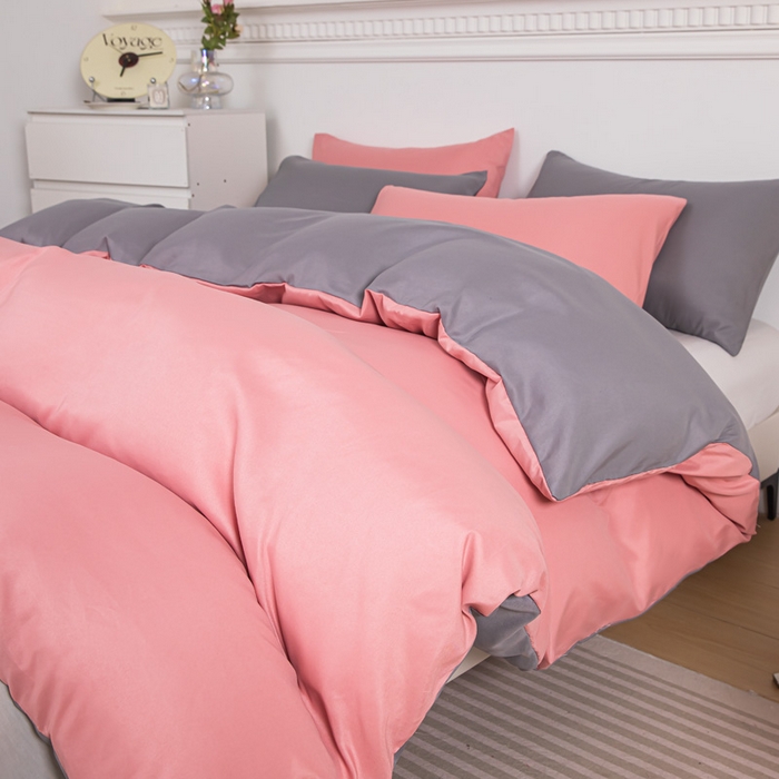 91家纺网 家纺一手货源 找家纺 莎臣豹 2025新款水洗棉磨毛纯色双拼简约风撞色四件套 甜豆沙爱上浅灰