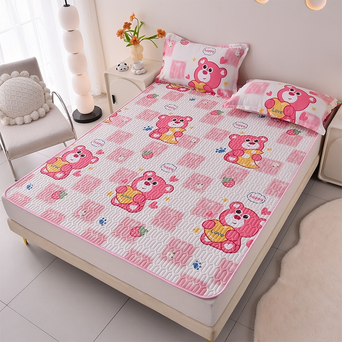 91家纺网 家纺一手货源 找家纺 床笠人家 2025新款全棉夹棉防水床垫 可爱熊