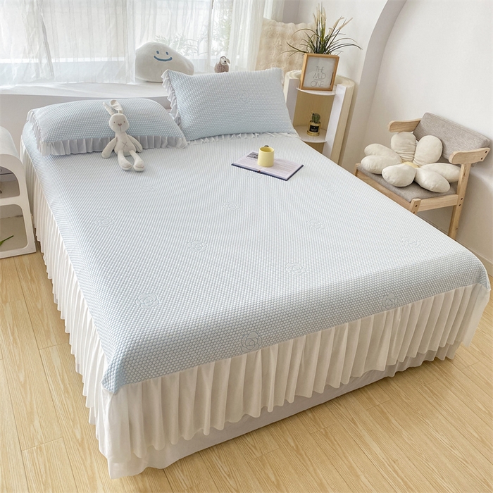 91家纺网 家纺一手货源 找家纺 2024新款抗菌凉豆豆提花床裙款凉席-花朵系列 冰豆豆花朵系列-床裙款 星空蓝