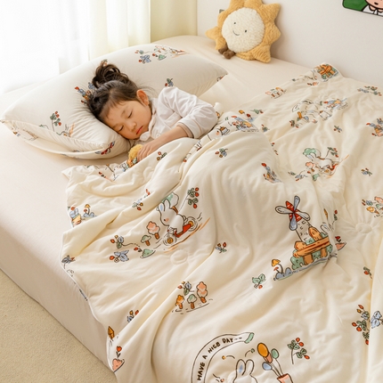 91家纺网 家纺一手货源 找家纺 寐眠 寐眠 2024新款针织棉大豆夏被【儿童图】 小兔乐园