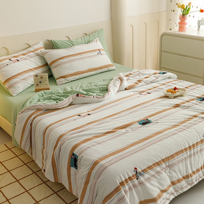 91家纺网 家纺一手货源 找家纺 米洛贝伊 2024新款高密针织棉3A冰雪棉夏被-糯糯云眠 腊肠狗-咖