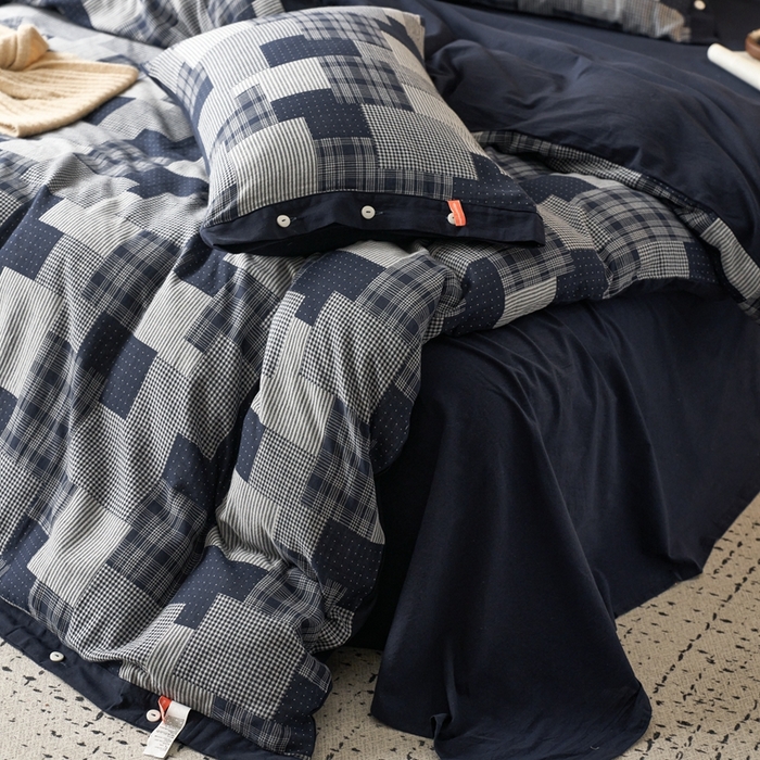 91家纺网 家纺一手货源 找家纺 安莱生活 2024年新品双层纱拼布田园纽扣款四件套 拼布田园纽扣款-藏青