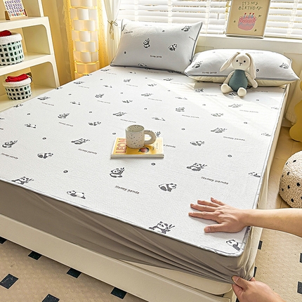 91家纺网 家纺一手货源 找家纺 其奥家纺 2025新款床笠款冰豆豆凉感凉席三件套 可爱熊猫