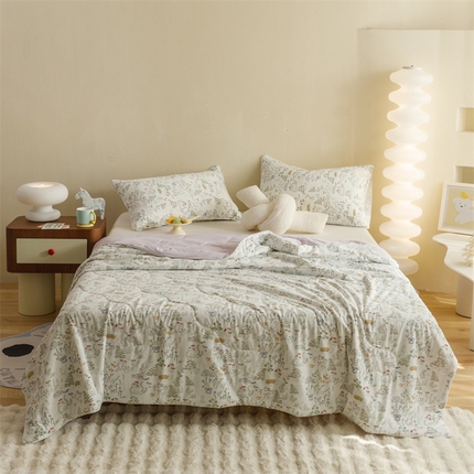 91家纺网 家纺一手货源 找家纺 有货 2024新款中北欧风锦氨凉感被 树袋熊