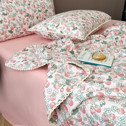 青螺家纺 2024喷汽133全棉小花边大豆夏凉被四件套卡通清新小碎花纯棉空调被  草莓奶酪 