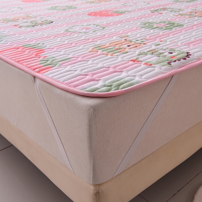 91家纺网 家纺一手货源 找家纺 床笠人家 2025新款全棉夹棉防水床垫 亲密伙伴