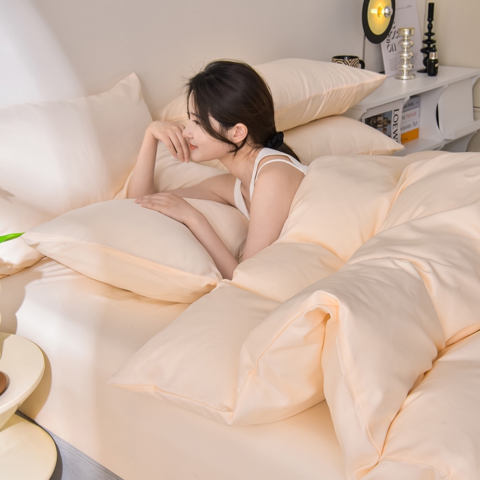 91家纺网 家纺一手货源 找家纺 简爱家纺 2025新款水洗真丝四件套 暖杏色