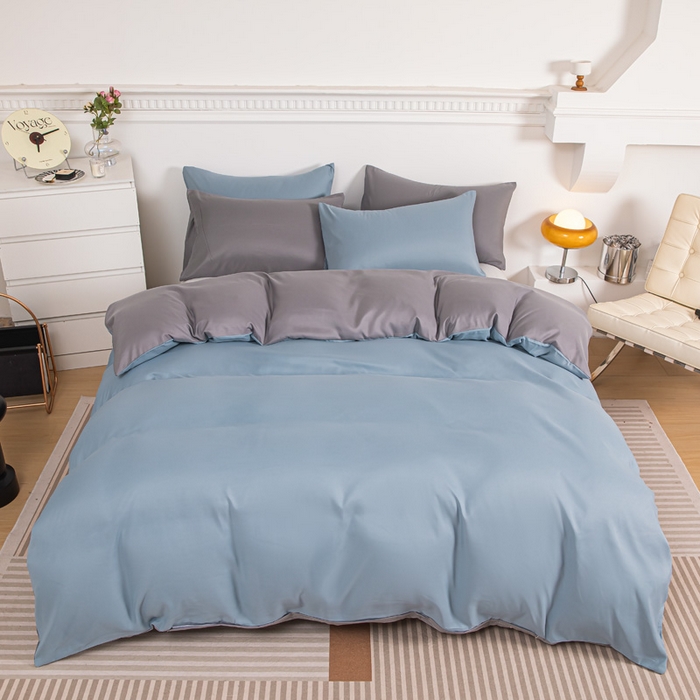 91家纺网 家纺一手货源 找家纺 莎臣豹 2025新款水洗棉磨毛纯色双拼简约风撞色四件套 雾霾蓝爱上浅灰