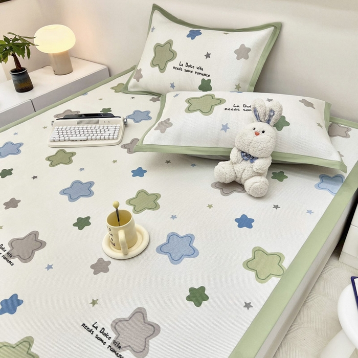 91家纺网 家纺一手货源 找家纺 全季家居 2024新款5A抗菌小清新数码印花冰藤席 彩色星星（床席款）