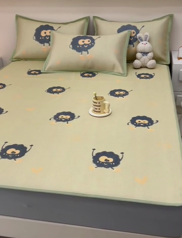 91家纺网 家纺一手货源 找家纺 全季家居 2024新款5A抗菌小清新数码印花冰藤席 小煤球（床笠款）