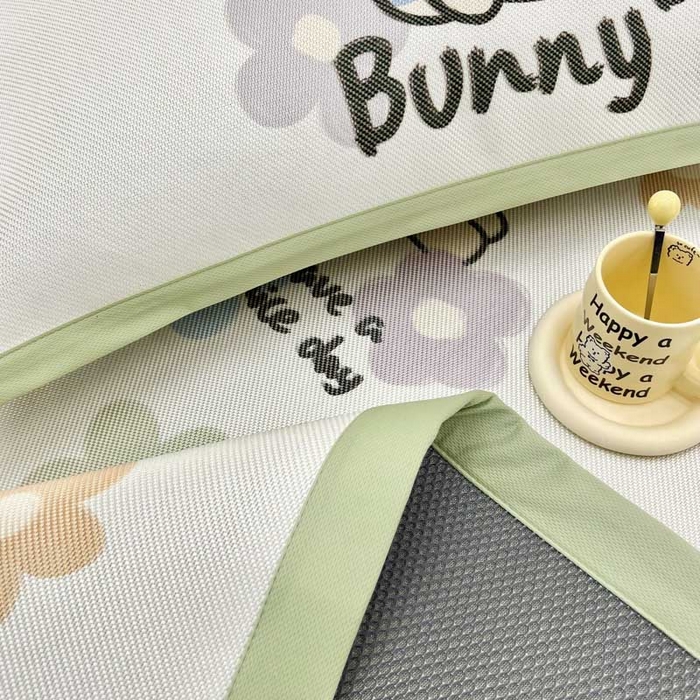 91家纺网 家纺一手货源 找家纺 全季家居 2024新款5A抗菌小清新数码印花冰藤席 花朵兔（床席款）