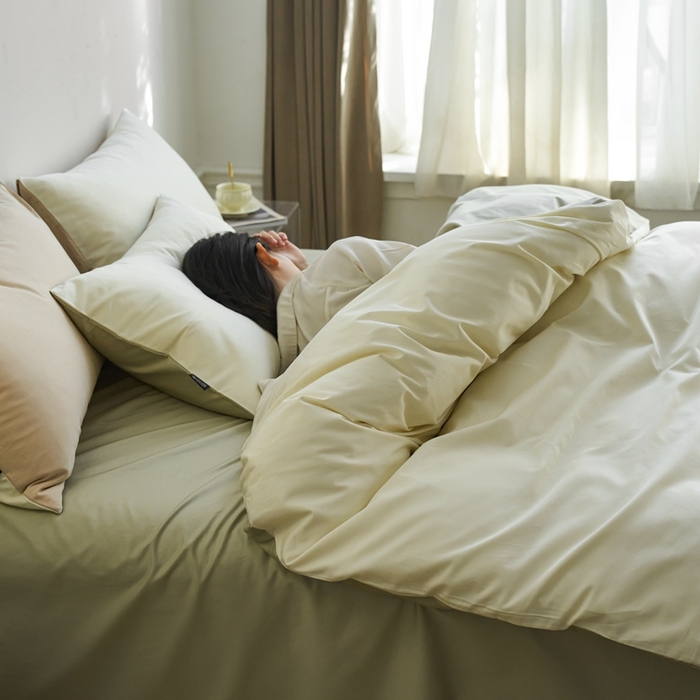 91家纺网 家纺一手货源 找家纺 安莱生活 2024新款100s长绒棉贡缎双拼四件套 月光白-草绿