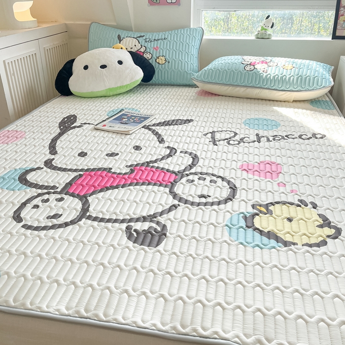 91家纺网 家纺一手货源 找家纺 金爱家 2024新款乳胶凉席-库洛米系列 波点帕哈狗