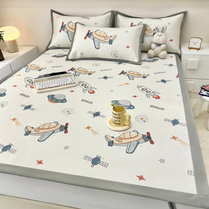 91家纺网 家纺一手货源 找家纺 全季家居 2024新款5A抗菌小清新数码印花冰藤席 宇宙飞船（床席款）