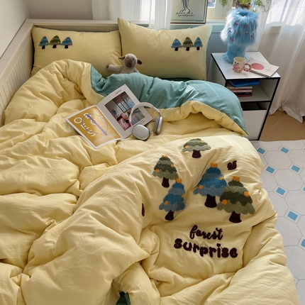 91家纺网 家纺一手货源 找家纺 （总）花伞家居 2024新款小清新毛巾绣水洗棉四件套