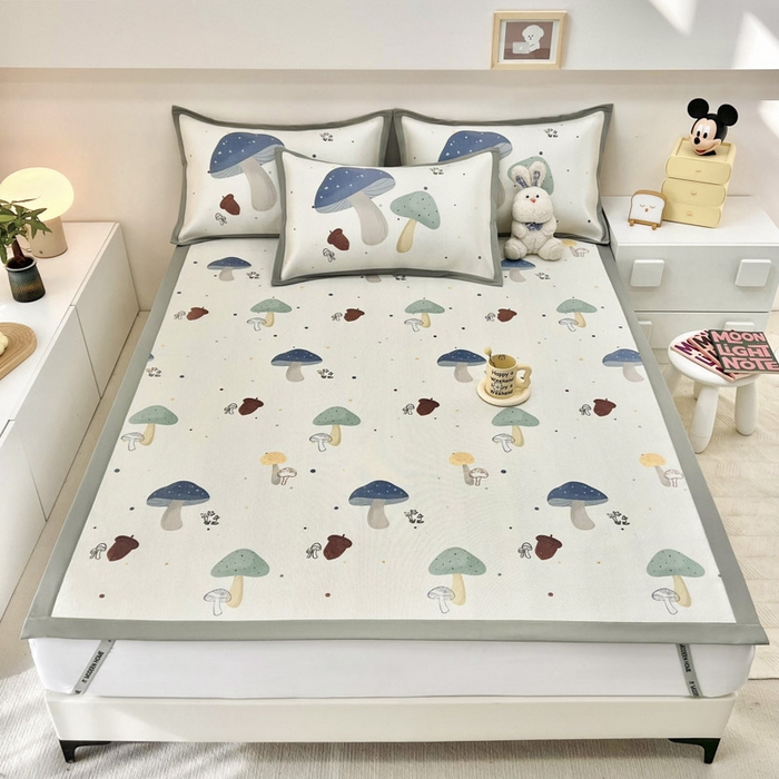 91家纺网 家纺一手货源 找家纺 全季家居 2024新款5A抗菌小清新数码印花冰藤席 蘑菇世界（床席款）