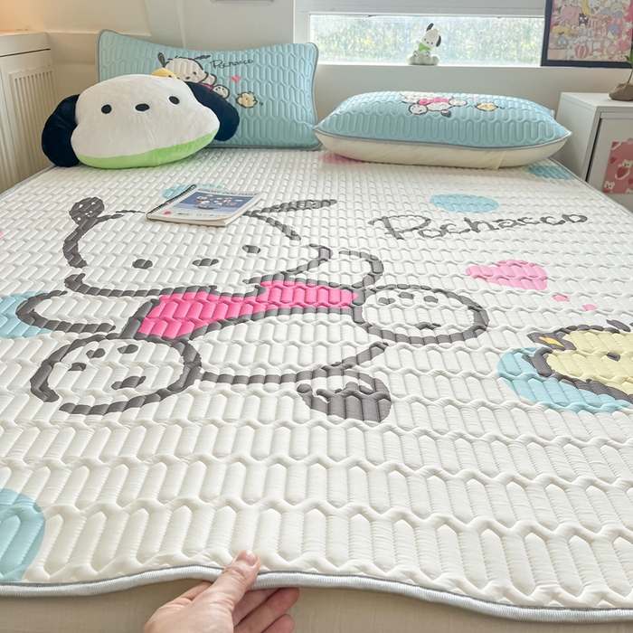 91家纺网 家纺一手货源 找家纺 金爱家 2024新款乳胶凉席-库洛米系列 波点帕哈狗