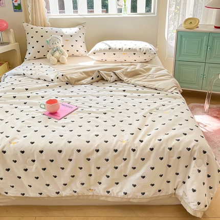 91家纺网 家纺一手货源 找家纺 （总）八方汇 2024新款A类全棉印花小清新夏被