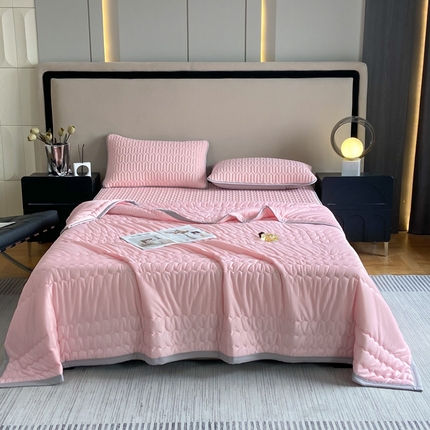 91家纺网 家纺一手货源 找家纺 福来临 2025新款纯色凉感丝夏被芯夏凉被子 粉色