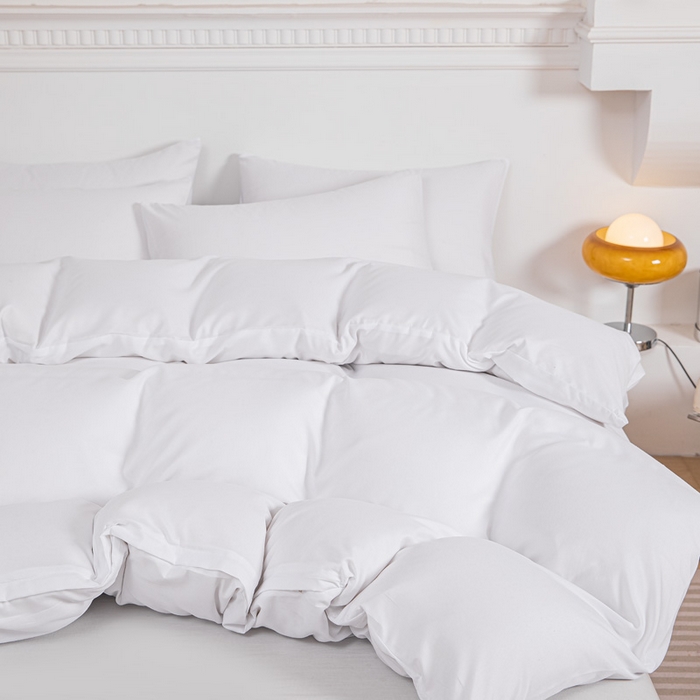 91家纺网 家纺一手货源 找家纺 莎臣豹 2025新款水洗棉磨毛纯色双拼简约风撞色四件套 纯情白