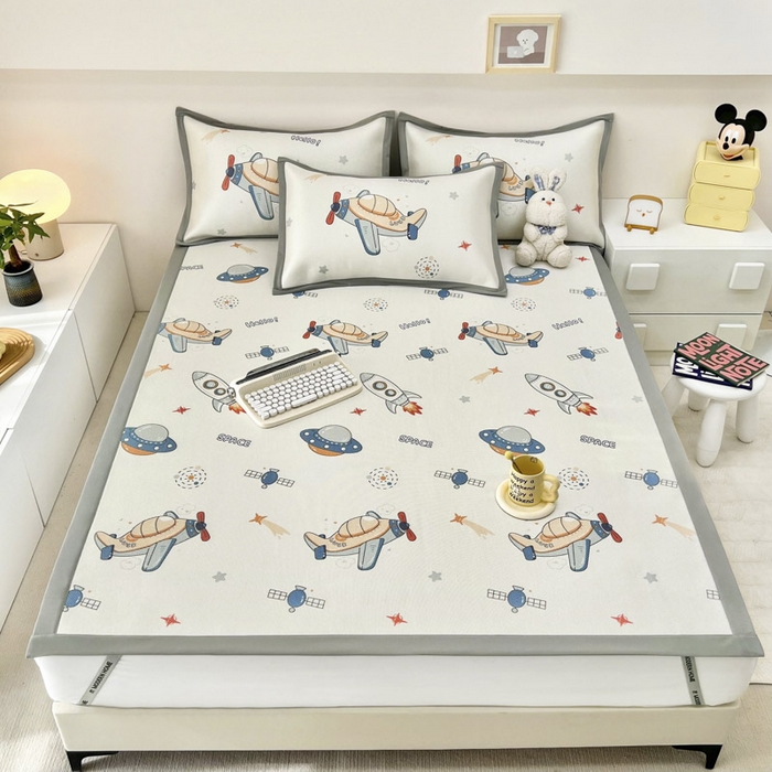 91家纺网 家纺一手货源 找家纺 全季家居 2024新款5A抗菌小清新数码印花冰藤席 宇宙飞船（床席款）