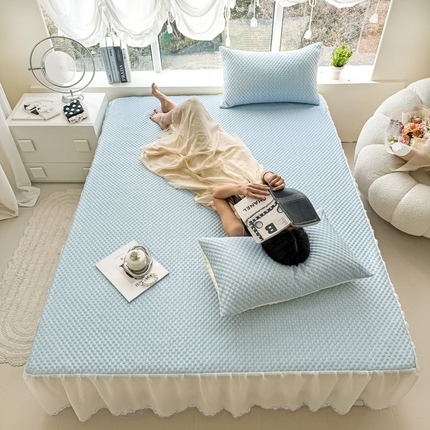 91家纺网 家纺一手货源 找家纺 （总）丹本 2025年新款豆豆席凉豆豆床笠凉席