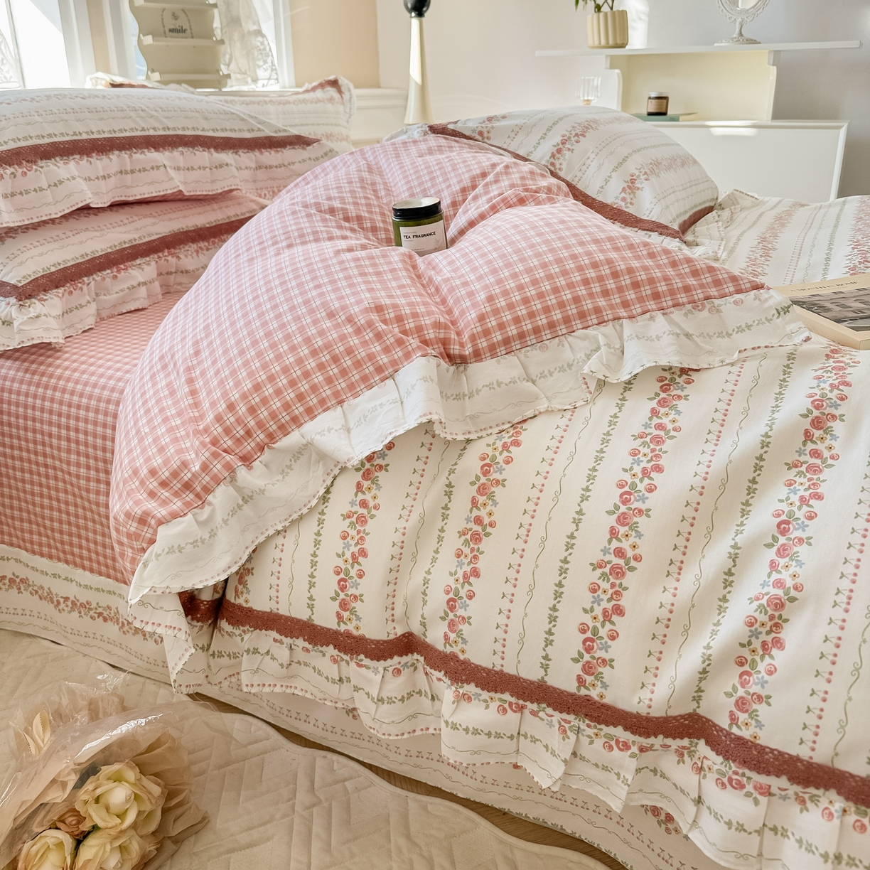 91家纺网 家纺一手货源 找家纺 眠屿家纺 2024新款全棉40支13372花边四件套 枝间梦