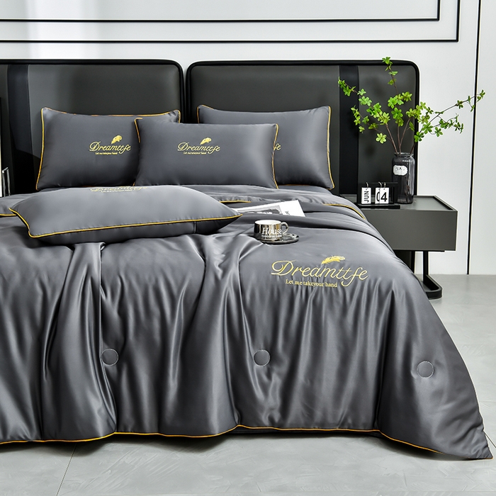 91家纺网 家纺一手货源 找家纺 益多眠 2024爆款水洗真丝夏被四件套冰丝夏被轻奢夏被空调被羽毛夏被四件套绣花夏被 羽毛---高级灰