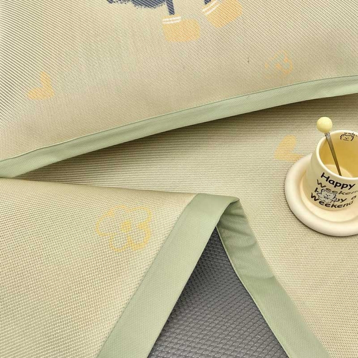 91家纺网 家纺一手货源 找家纺 全季家居 2024新款5A抗菌小清新数码印花冰藤席 小煤球（床席款）