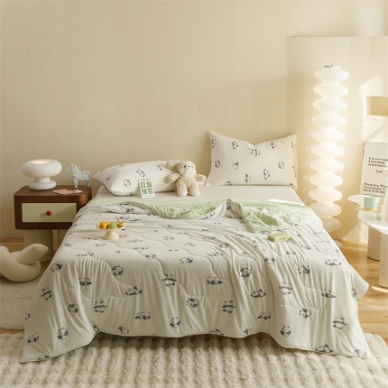 91家纺网 家纺一手货源 找家纺 有货 2024新款中北欧风锦氨凉感被 顽皮熊