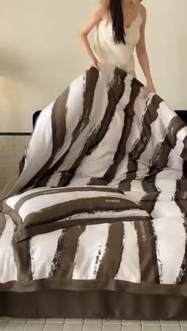 91家纺网 家纺一手货源 找家纺 优悦 2024新款天丝印花四件套 艾伦-咖