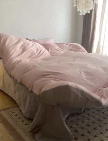 91家纺网 家纺一手货源 找家纺 安莱生活 2024新款100s长绒棉贡缎双拼四件套 虾粉-银灰