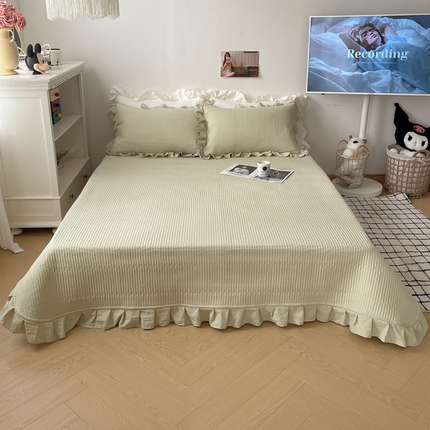 十里居 2024新款水洗棉纯色韩版花边夹棉床盖三件套 浅绿