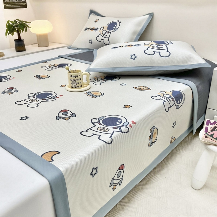 91家纺网 家纺一手货源 找家纺 全季家居 2024新款5A抗菌小清新数码印花冰藤席 星空世界（床席款）