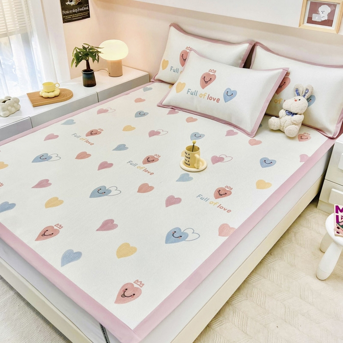 91家纺网 家纺一手货源 找家纺 全季家居 2024新款5A抗菌小清新数码印花冰藤席 彩色爱心（床席款）