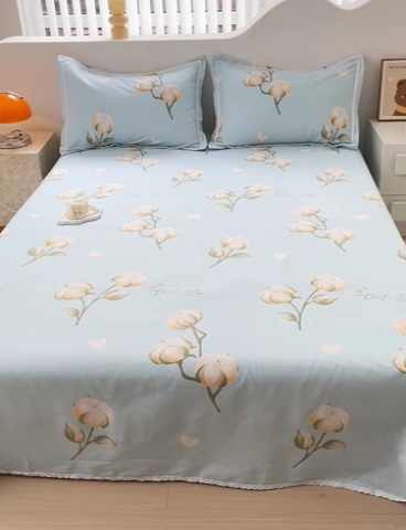 91家纺网 家纺一手货源 找家纺 梵克保罗 2024新款鱼骨棉老粗布凉席花边款床单三件套 泡泡棉