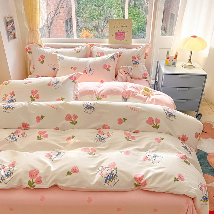 91家纺网 家纺一手货源 找家纺 涵宸家纺 2024新款全棉小清新印花单品套件--单被套 花丛兔
