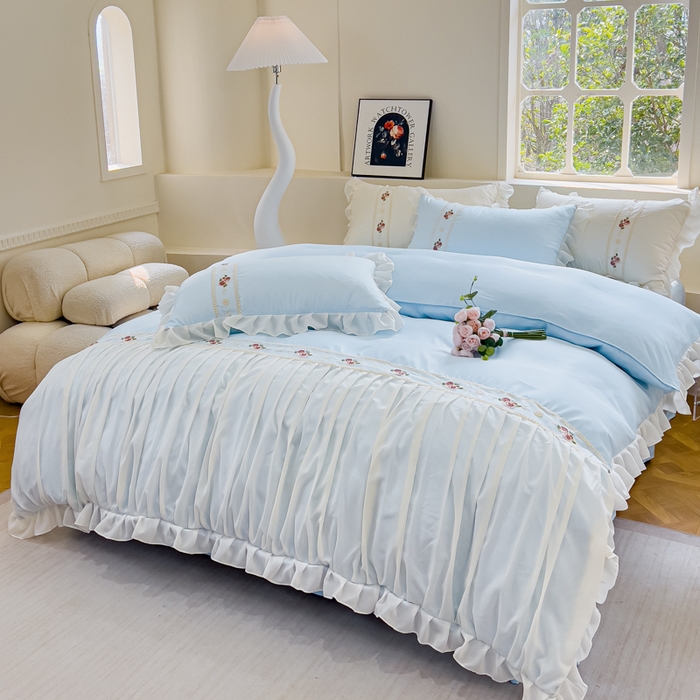 91家纺网 家纺一手货源 找家纺 花香四季家纺 2024新款水洗真丝刺绣花边公主风四件套--繁花系列 繁花-蓝色