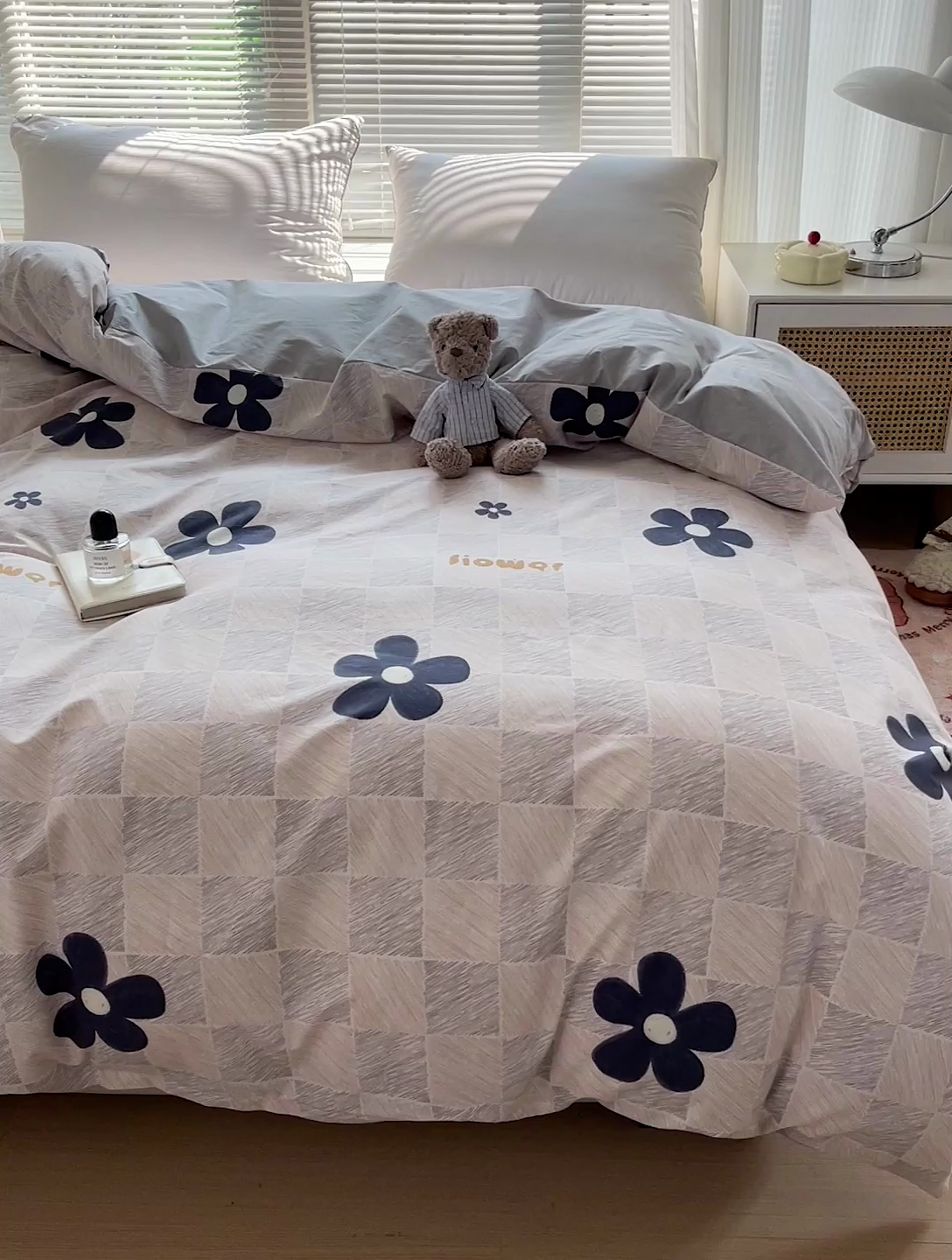 91家纺网 家纺一手货源 找家纺 大柏树 2025新款全棉13376印花四件套系列（可定制）-单被套 熹微